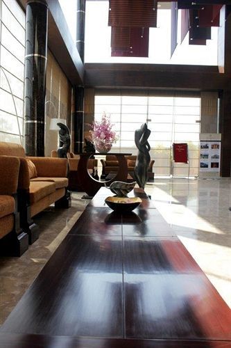 The Golden Palms & Spa, Delhi 4* New Delhi
